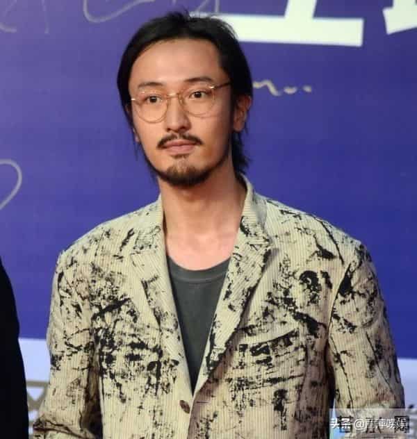 白百何朋友圈发文：得鱼忘筌，配图是过河拆桥，疑似内涵王传君