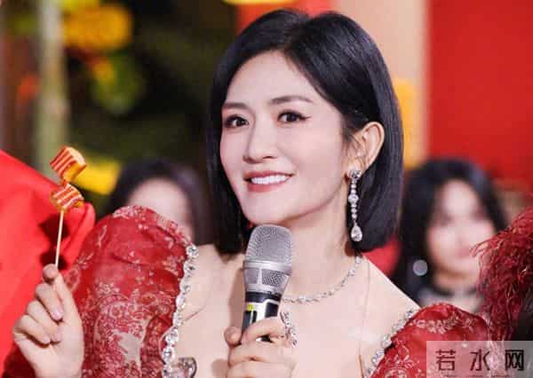 官媒接连发文，高调官宣44岁谢娜喜讯，全网恭喜，终于等到这一天