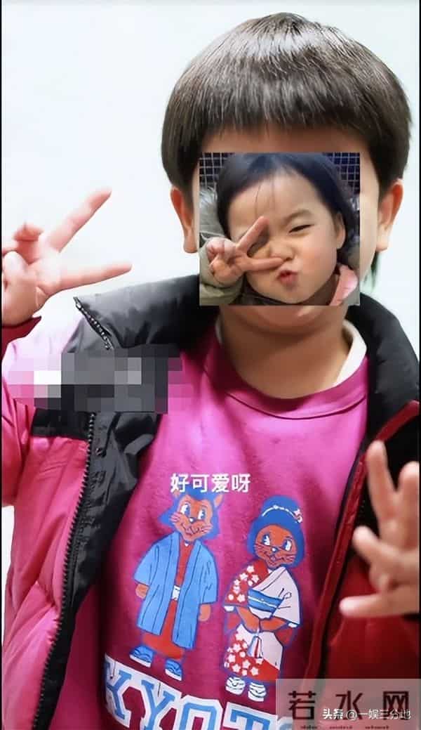 白百何一家回国,大儿子又黑又老,小儿子长相曝光眼小脸大不像她