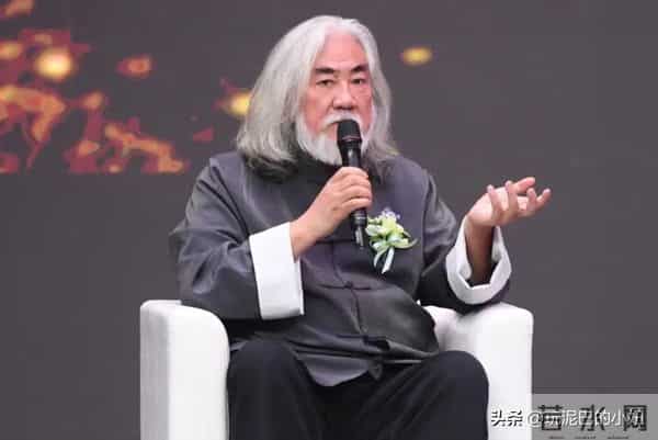 美猴王影业指控张纪中涉嫌职务侵占，数额达800万，张纪中任董事