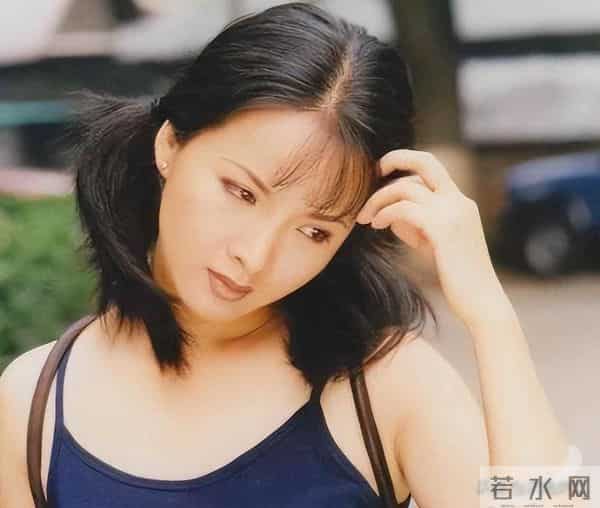 定居美国13年，回国捞金惨遭“驱逐”，52岁活成这样！