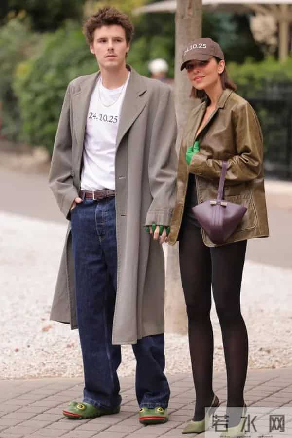 50岁贝克汉姆带妻儿领勋章,14岁小七好漂亮,布鲁克林依旧没露面