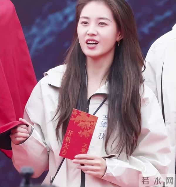 坦白与刘萧旭关系刚半月，郭宇欣再破天花板，让整个娱乐圈沉默了