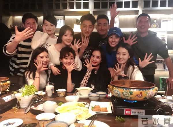 一场生日，戳穿了林青霞的江湖地位，原来陈道明一个字都没说错