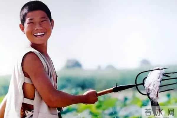 36岁男演员演出活动被取消，此前被行政拘留7日