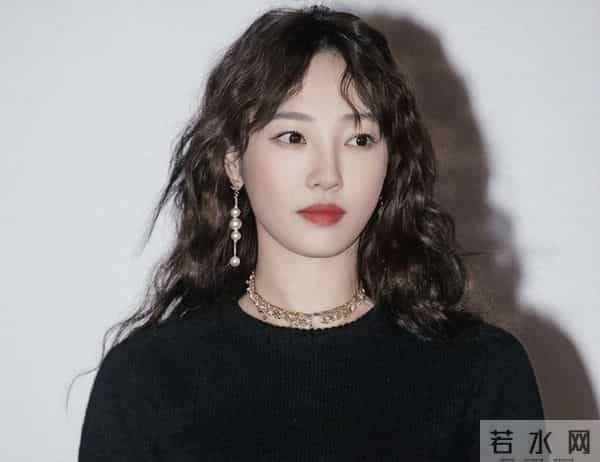 没了“贵人”撑腰,过气女星的残酷,在41岁白百何身上展露无遗