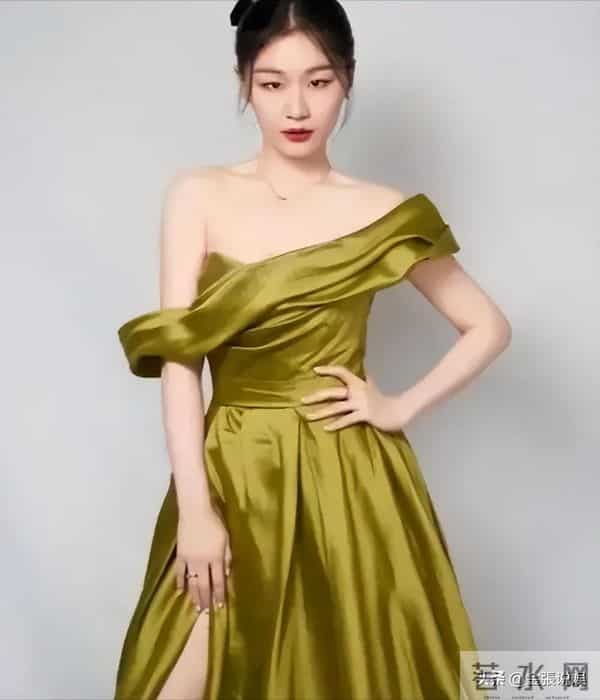 靠"卖笑"出名,被宋丹丹嫌厌!同样被"潜",她却不是第二个王传君