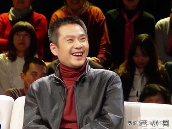 戏红人不红,明明自己很帅却娶“丑女”为妻,恩爱24年他到底图啥