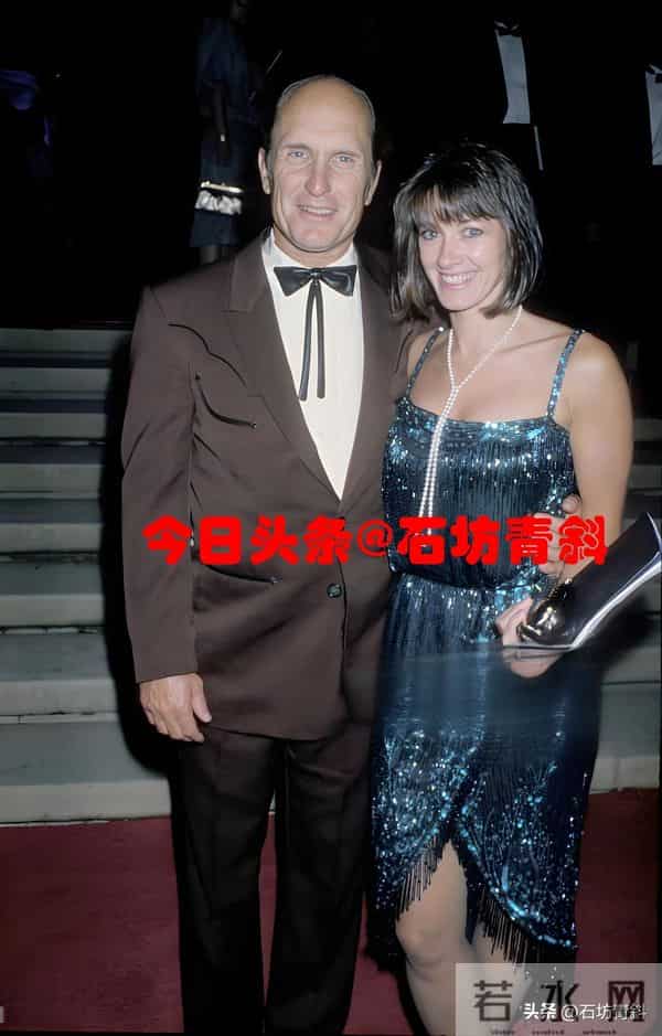 4次婚姻,1座奥斯卡,94岁硬汉为何最终为小41岁的她倾心?