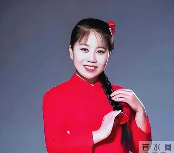 倾家荡产120万上星光大道, 惨被淘汰后, 负债40万的她近况令人唏嘘