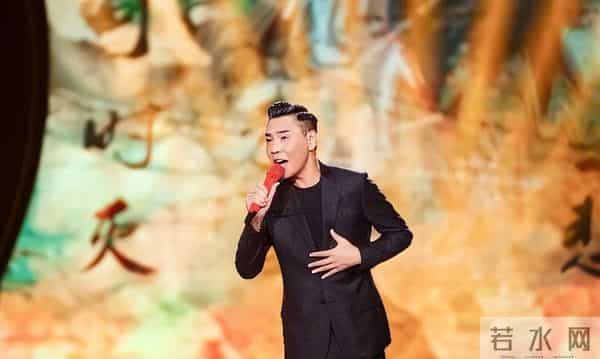 方舒：背叛丈夫陈国星，嫁小10岁屠洪刚后被抛弃，如今过得怎样？