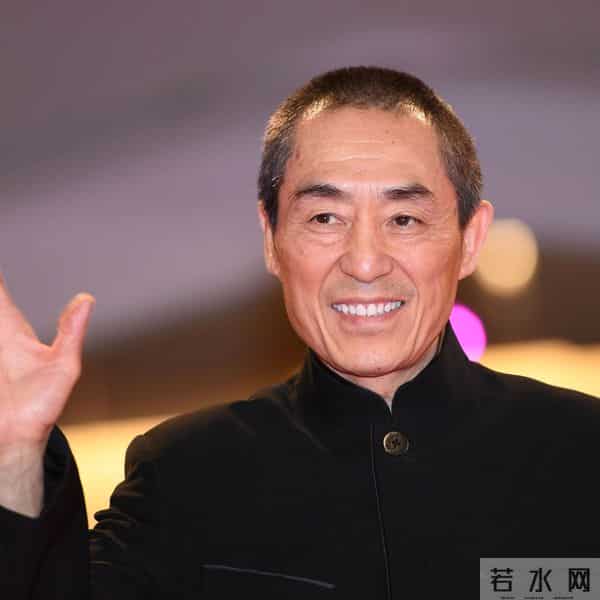 与张艺谋分手多年后,前配偶肖华坦言:在爱别人前,先学会爱自己