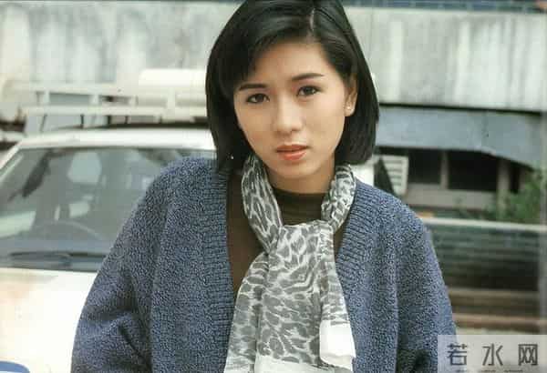 周星驰，最放不下的不是朱茵，也不是莫文蔚，而是嫁给别人的她