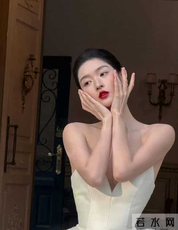 王玉雯真有型啊 迷人的小妖精！