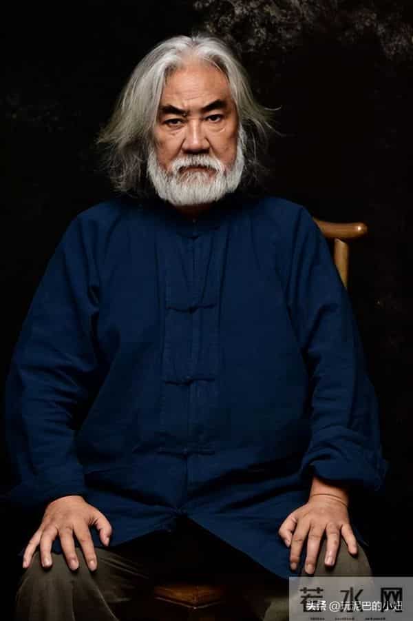 美猴王影业指控张纪中涉嫌职务侵占，数额达800万，张纪中任董事