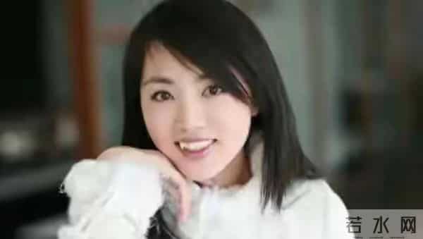 气象台主持人杨丹