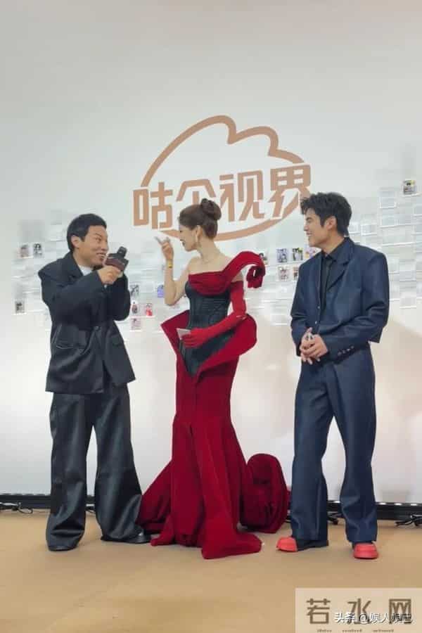 徐志胜幽默精准戳中杨超越,超越秒破防,失控模样可爱到犯规!