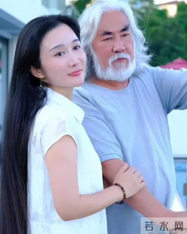 张纪中妻子不再隐忍！最担心的不是家产和名声，而是才1岁的女儿