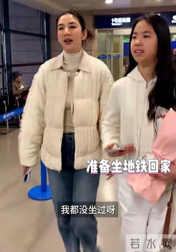 沈佳润之后又一星二代出道备受好评，黄奕之前的自信，如今被打脸