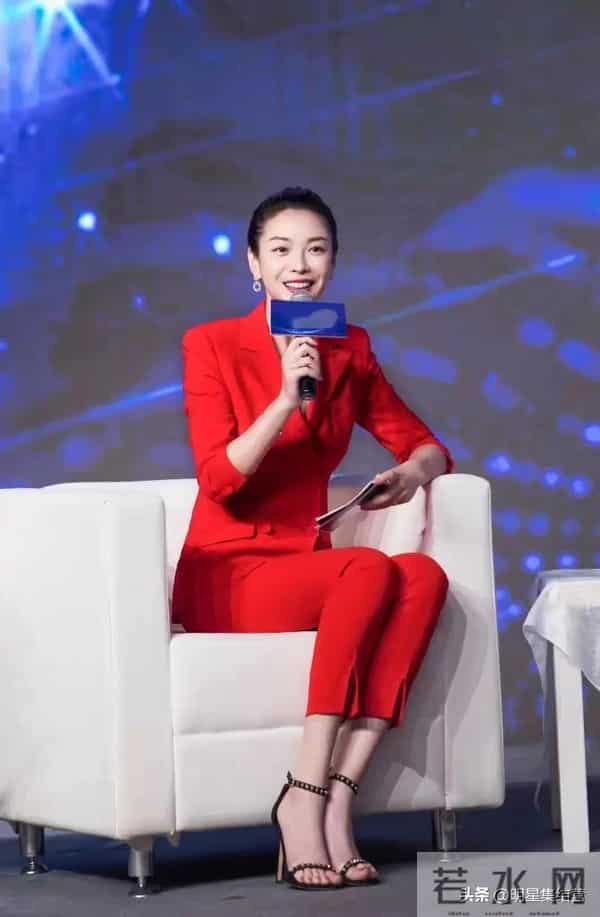 主持人，栗坤的脚太好看了吧