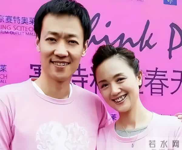 祈福9天后，辛柏青状态不对劲！神情哀伤满脸憔悴，比之前老10岁