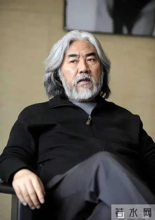 张纪中妻子报警!74岁“爷孙恋”再翻车,1岁女儿意外成受影响