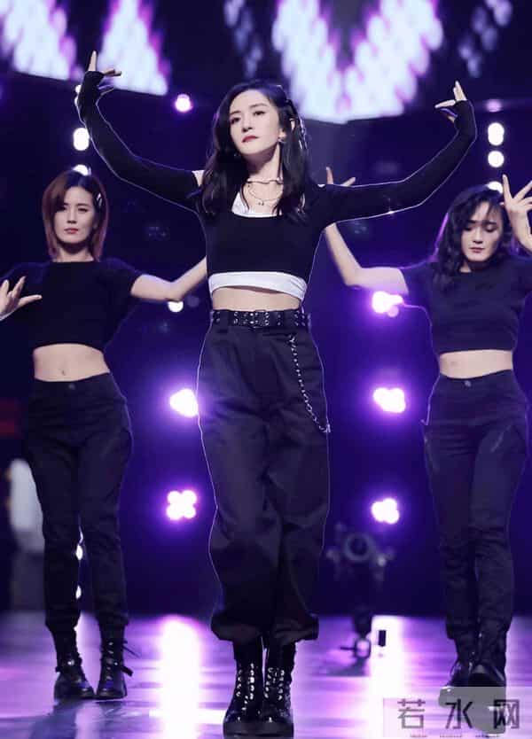 不到一周，张杰谢娜相继官宣好消息，全网恭喜，终于等到这一天