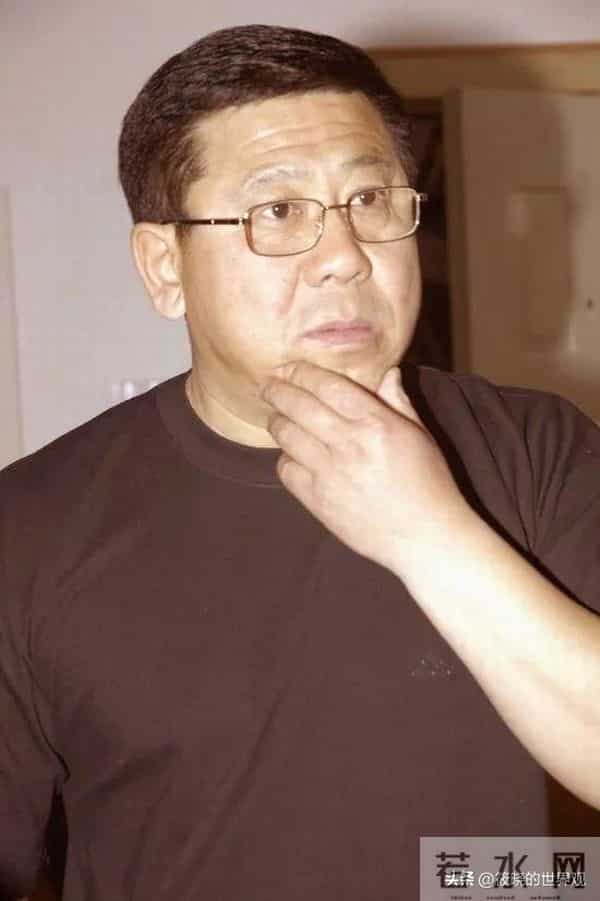 原来他俩是夫妻，被老婆领导了一辈子，68岁住大别墅却仍坚持拍戏