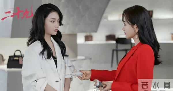 横店这一夜,珠圆玉润的短剧女神郭宇欣,秒了内娱一堆“排骨精”