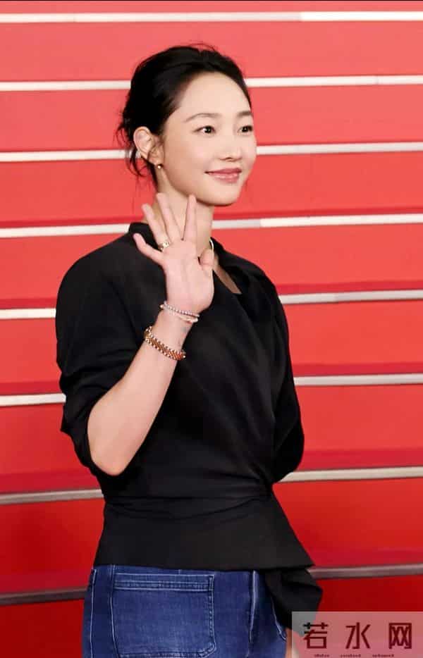 大破防！这一次，41岁的她，把过气女明星的惨，体现的淋漓尽致