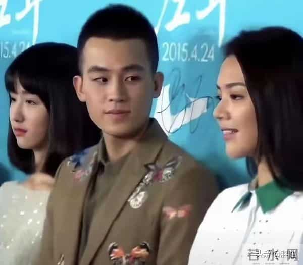 这个微博视界大会，让人惋惜的一幕出现了，欧豪偷偷看曾经的恋人