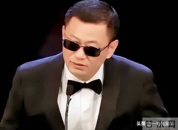 拔出萝卜带出泥!逼疯辛芷蕾,袒护“欺负幼女”的他 王家卫惹众怒