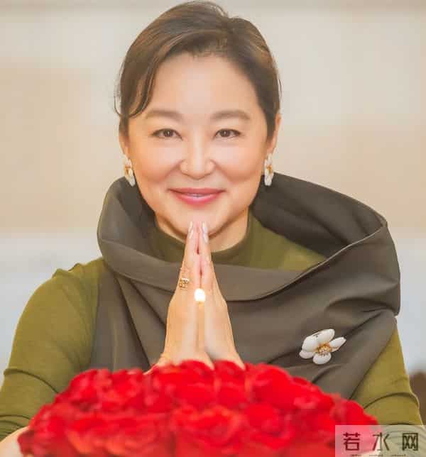 一场生日，戳穿了林青霞的江湖地位，原来陈道明一个字都没说错