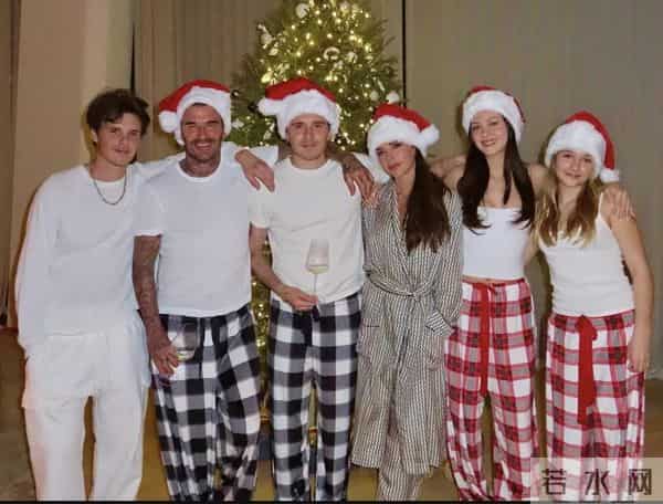 贝克汉姆儿子因婆媳大战被迫分手，半年后戴婚戒复合打脸全家