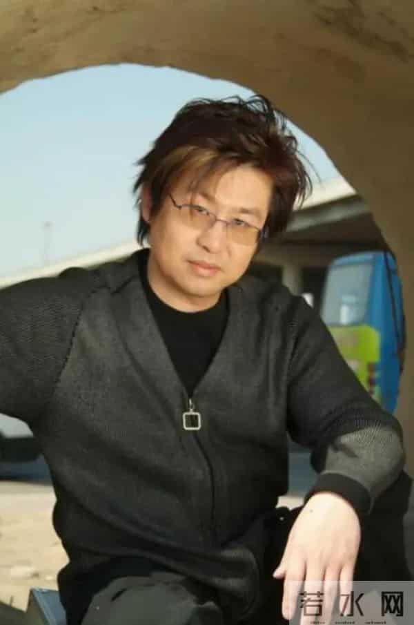 走好不送!郑智化清空微博,陈震道歉,央媒三连问直戳心窝