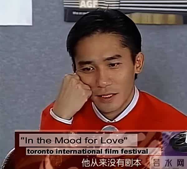 67岁王家卫晚节不保，开金靖黄腔、说唐嫣装，原来王传君真没说错