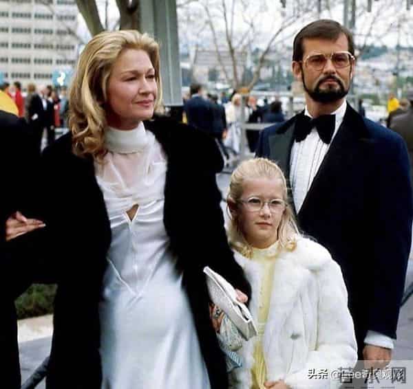 好莱坞资深演员戴安·拉德去世 其女儿劳拉·邓恩发声明悼念