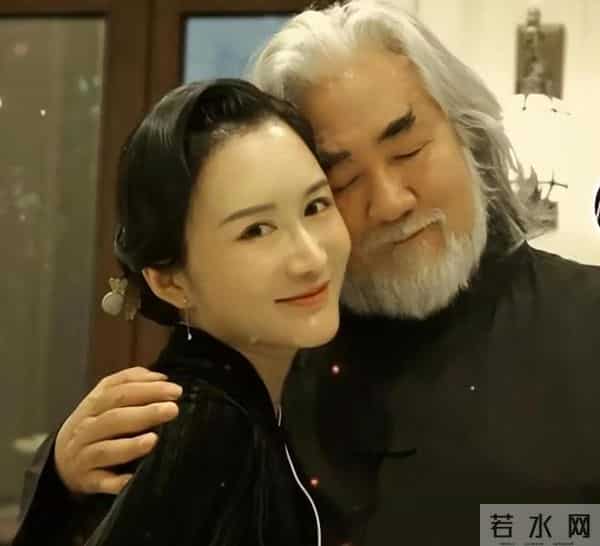 张纪中妻子不再隐忍！最担心的不是家产和名声，而是才1岁的女儿