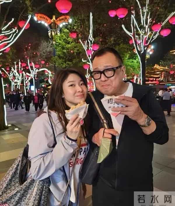 许绍雄生忌，女儿首发文悼念：将保留父亲社交账号，延续“欢喜”