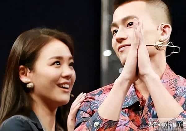 马思纯欧豪分手7年再同框，男方的眼神不会撒谎 二人终究是错付了