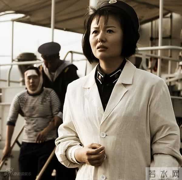 二婚嫁大13岁杜志国后，定居武汉素面朝天很自信，继子杜淳成心病