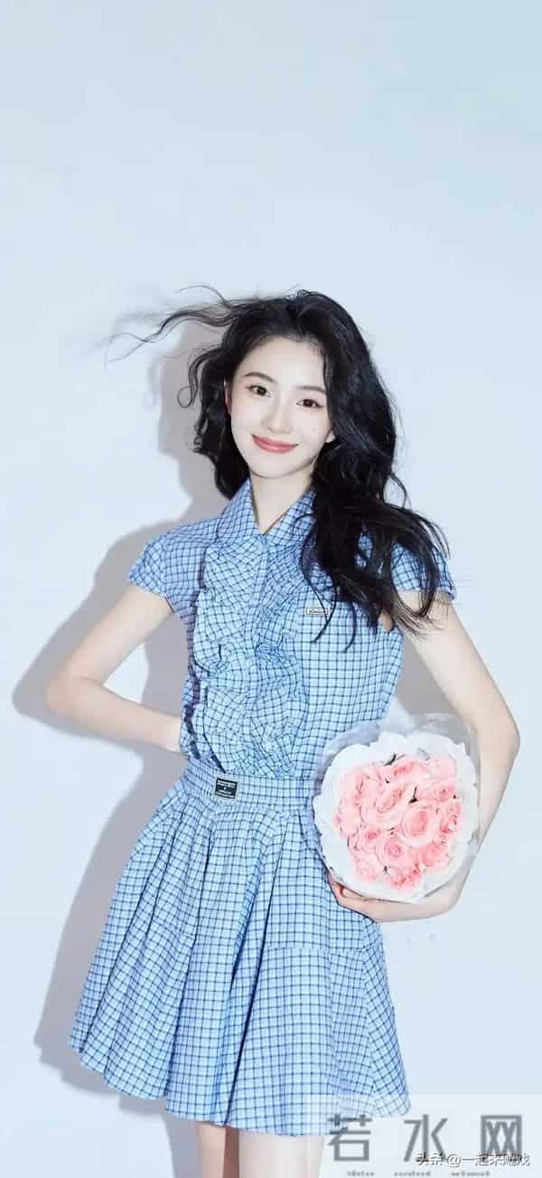 刘浩存绝美性感，气质封神惊艳瞬间