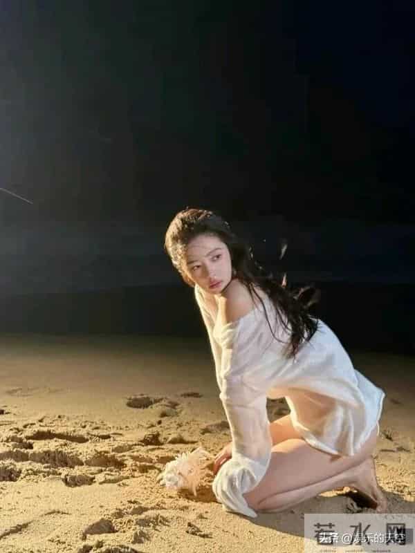 真没想到蔡文静的身材这么好,网友评价性感而不艳俗,自带仙气!