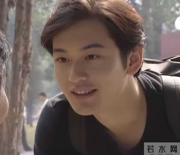 黄晓明拿下年度演员，却又遭遇了惨淡票房