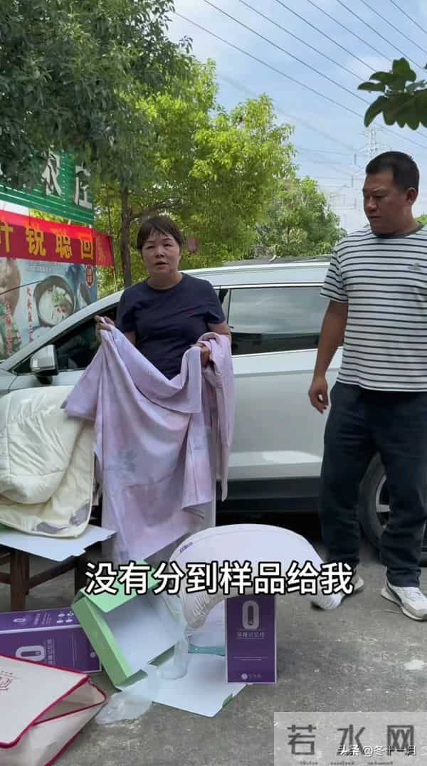 叶锐聪知冷知热一行为心疼妈妈，东姐开直播订行程将赴四川陪儿子