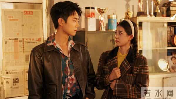 横店这一夜,珠圆玉润的短剧女神郭宇欣,秒了内娱一堆“排骨精”