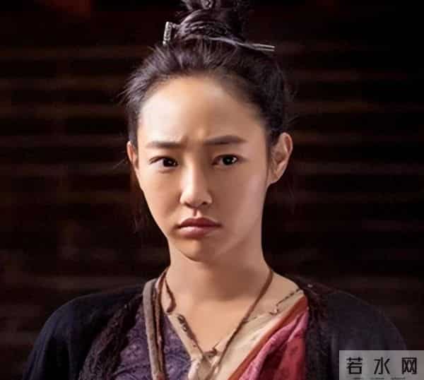 不忍了！白百何手撕王传君，被王家卫封杀的他，也学会花钱买特权