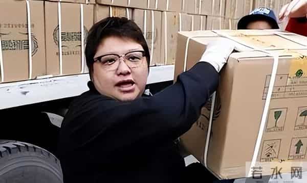 贪污上亿、假慈善?被实名举报的韩红,还是没有等来一声道歉