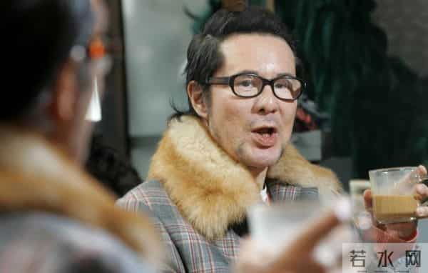 75岁香港著名男星疑患失智症入院,好友证实健康状况不佳