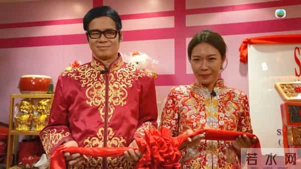 64岁TVB男星终于承认和女艺人的恋情，终结多年绯闻传闻